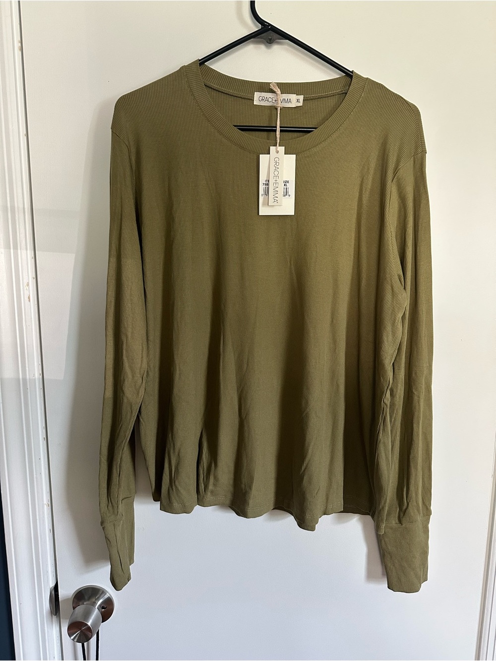 Grace+Emma Long Sleeve Crewneck Woman’s XL NWT